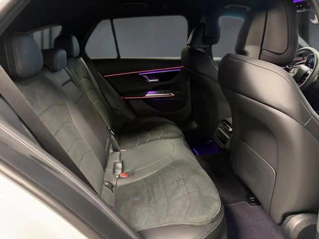 Mercedes-Benz E 220 AMG Line E 220 d Estate