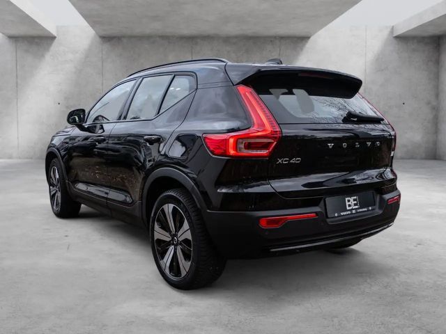 Volvo XC40 AWD Plus Recharge Twin Engine
