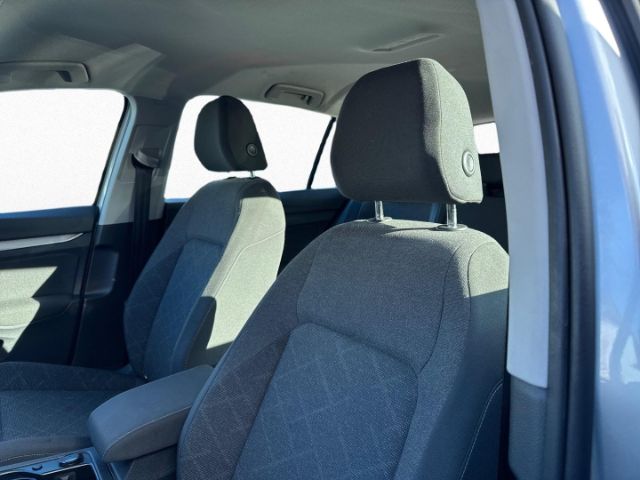 Volkswagen Golf 1.5 eTSI DSG Golf VIII Life