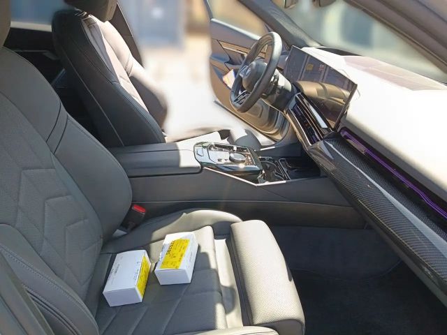 BMW 540 540d M-Sport Touring xDrive