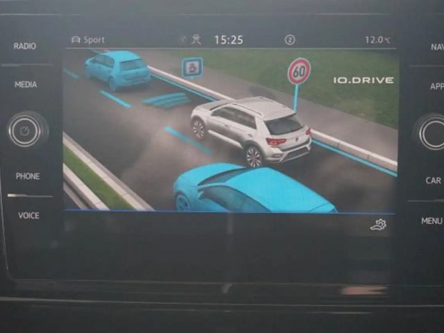 Volkswagen T-Roc DSG R-Line