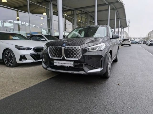 BMW iX1 xDrive30