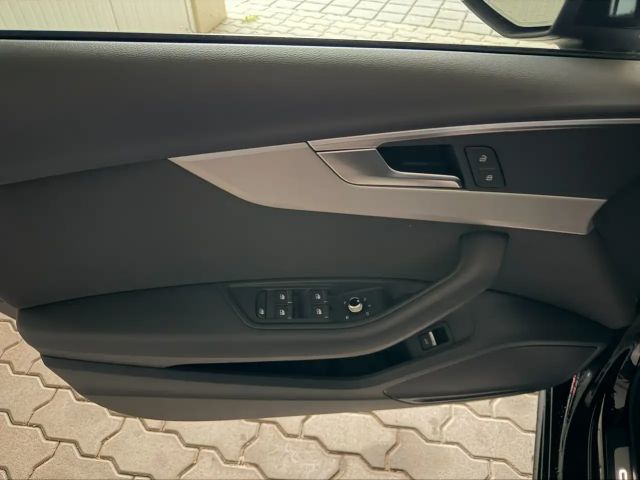 Audi A4 35 TDI S-Line