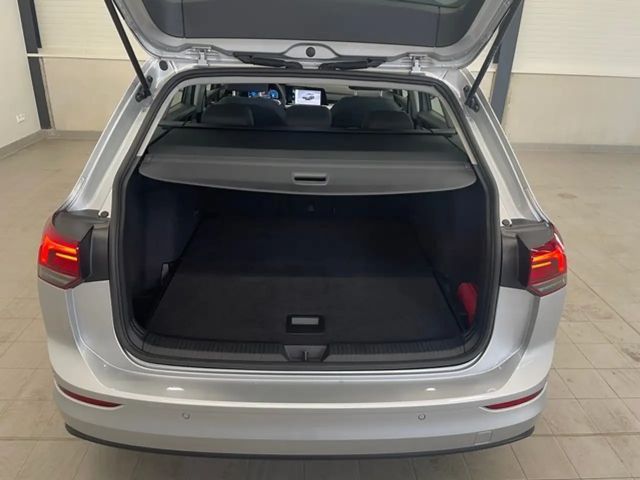 Volkswagen Golf 2.0 TDI Golf VIII Life Variant