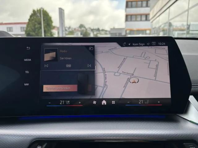 BMW X1 xDrive30 M Sportp. Pano° 360°-AHK°el.Sports.