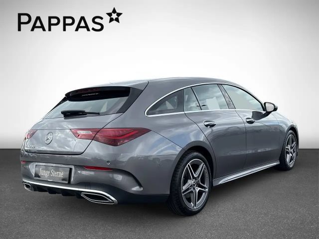 Mercedes-Benz CLA 200 Shooting Brake