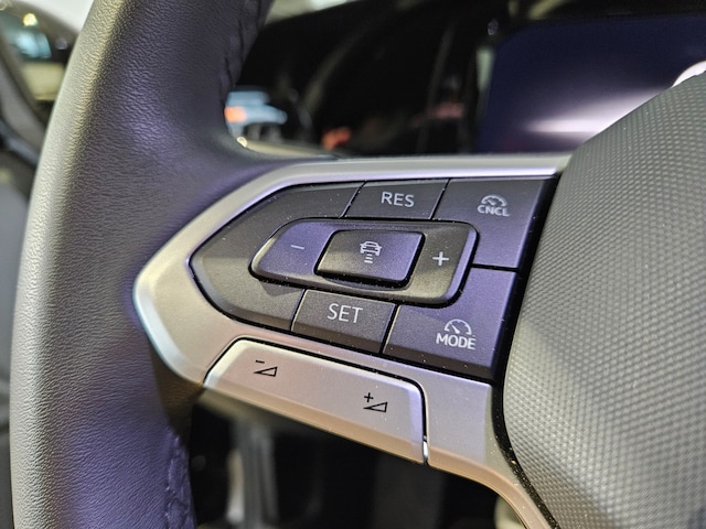 Volkswagen Golf 1.5 eTSI DSG Variant