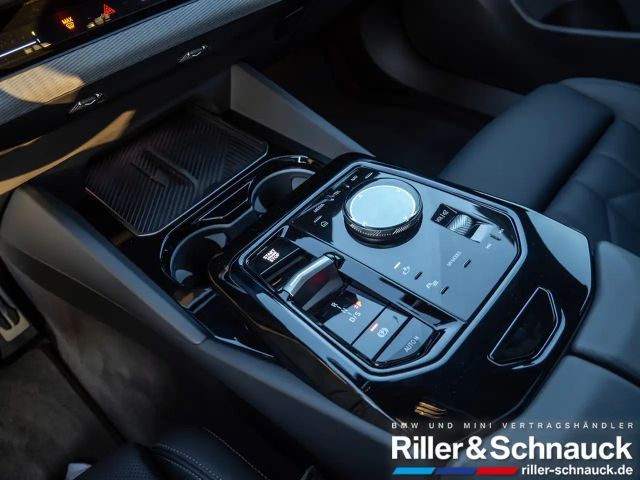 BMW 520 520d M-Sport Sedan xDrive