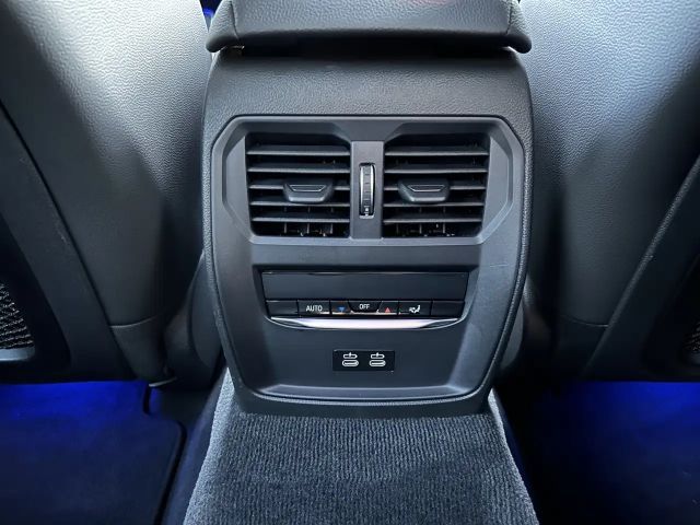 BMW 330 330d M-Sport Touring xDrive
