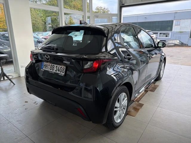 Mazda 2 Hybrid Centre-Line 1.5 VVT-I SITZHZG+KAMERA+ACC