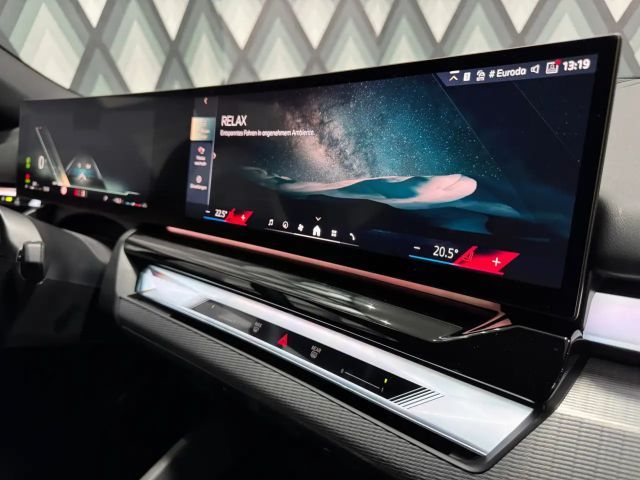 BMW 520 520d M-Sport Sedan xDrive