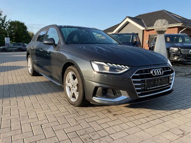 Audi A4 40 TDI Avant S-Tronic