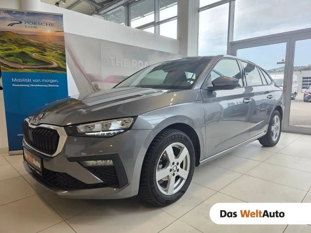 Skoda Scala Essence TSI