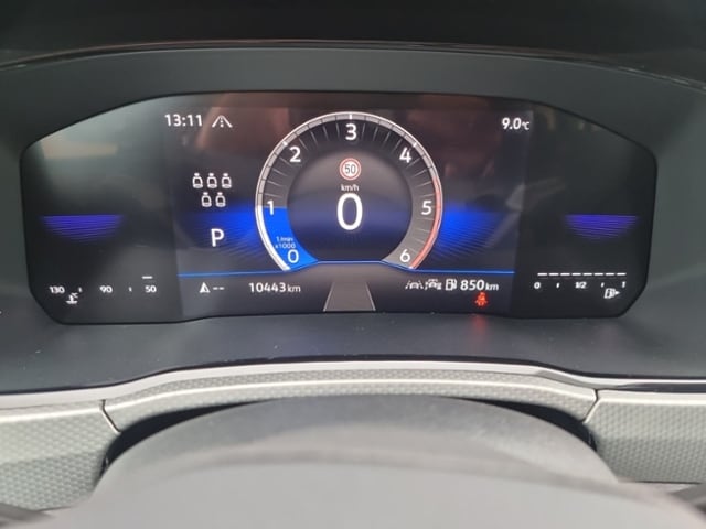 Volkswagen Touran 2,0 TDI DSG MOVE 7-SITZER NAVI KAMERA SHZ DAB APP CONNECT KLIMA ALU