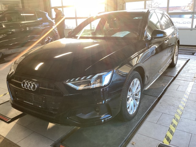 Audi A4 40 TFSI Avant S-Tronic
