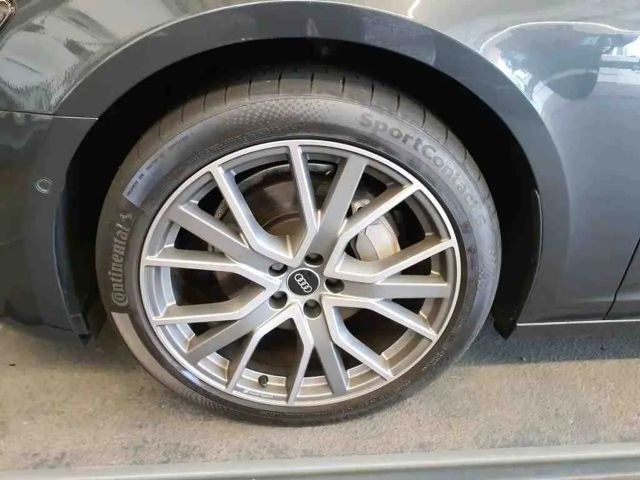 Audi A6 Quattro Sedan