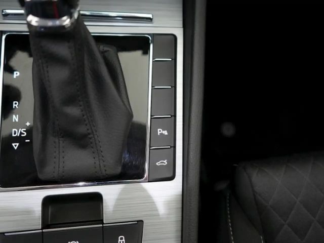 Skoda Superb Ambition Combi