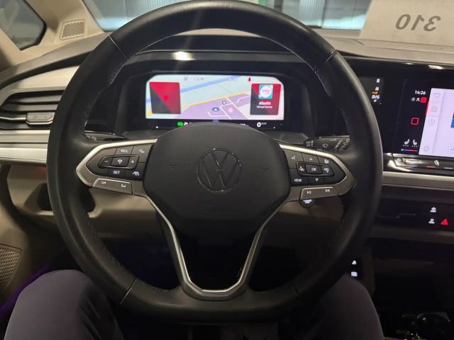 Volkswagen Multivan Life T7