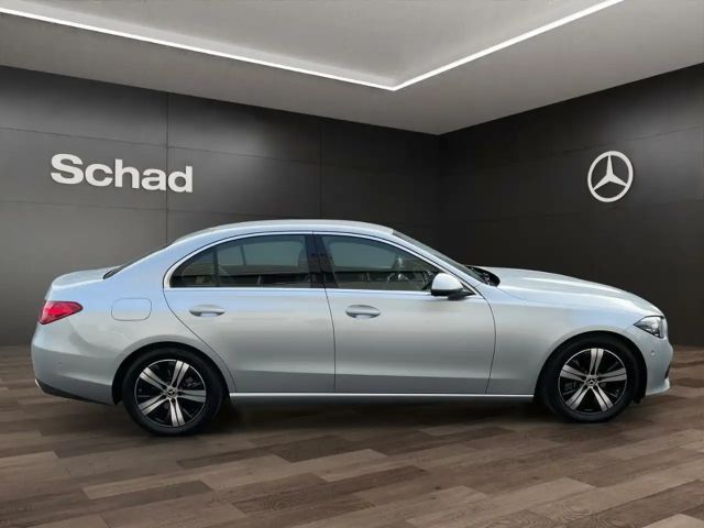 Mercedes-Benz C 180 Sedan