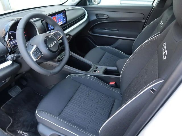 Fiat 600e Hybrid 1.2 DCT Navi PDC *125 Jahre Edition*