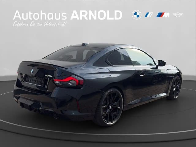 BMW 220 220i Coupé M-Sport