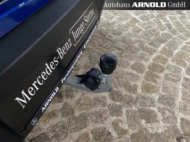 Mercedes-Benz EQB 300 4MATIC AMG Line