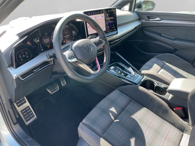 Volkswagen Golf 2.0 TSI Golf VIII