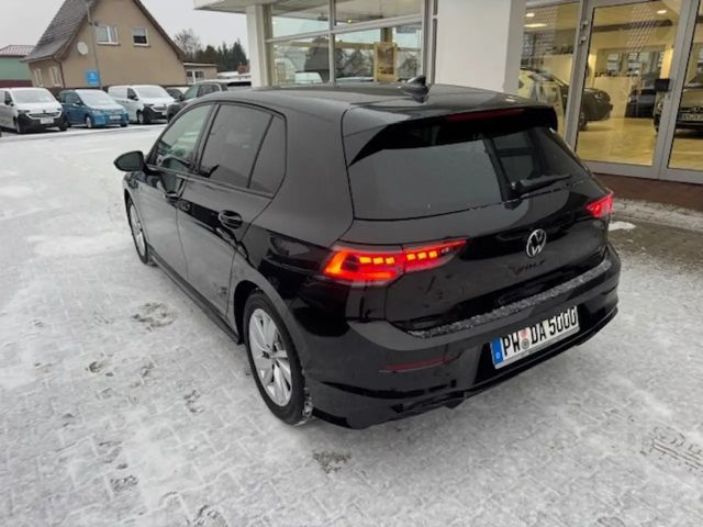 Volkswagen Golf 1.5 TSI DSG R-Line