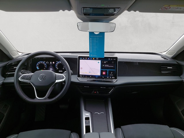 Volkswagen Passat 1.5 eTSI Business