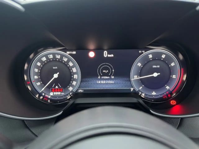 Alfa Romeo Giulia Q4