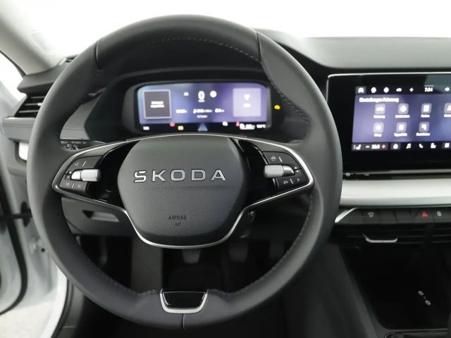 Skoda Octavia Essence TSI