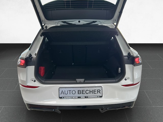 Volkswagen T-Roc 1.5 eTSI DSG R-Line