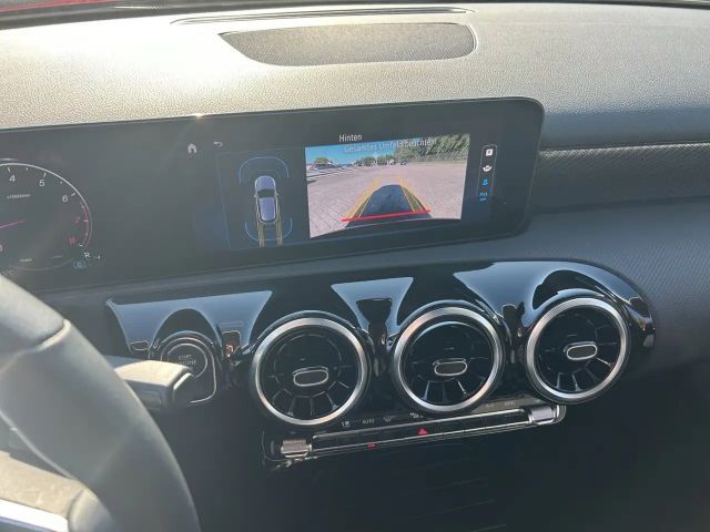 Mercedes-Benz A 180 Progressive