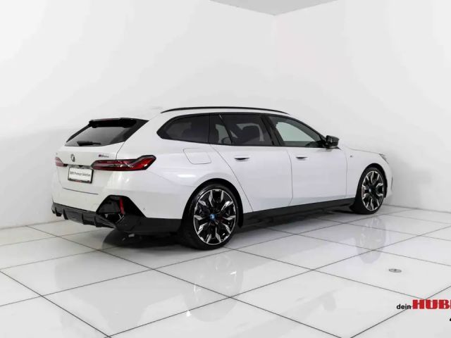 BMW i5 M60 xDrive