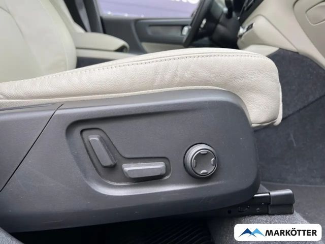 Volvo XC40 Bright Plus Recharge