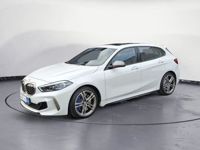 BMW 135 135i Sedan xDrive