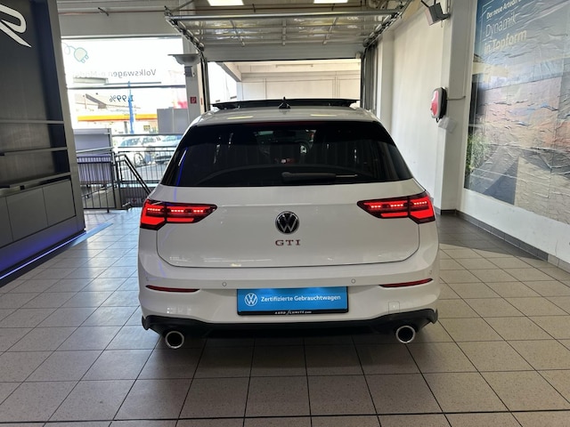 Volkswagen Golf 2.0 TSI GTI