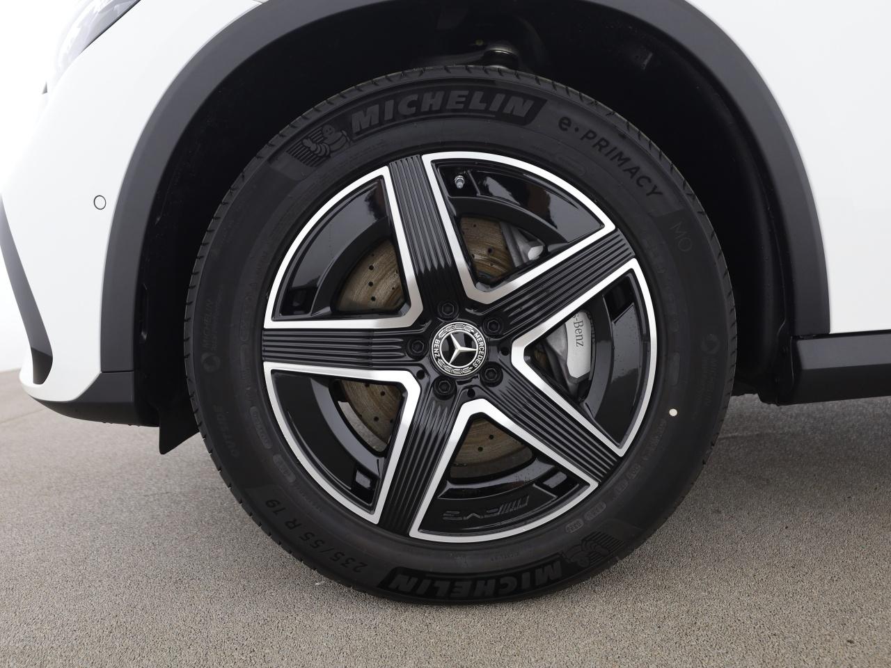 Mercedes-Benz GLC 220 4MATIC AMG Line GLC 220 d