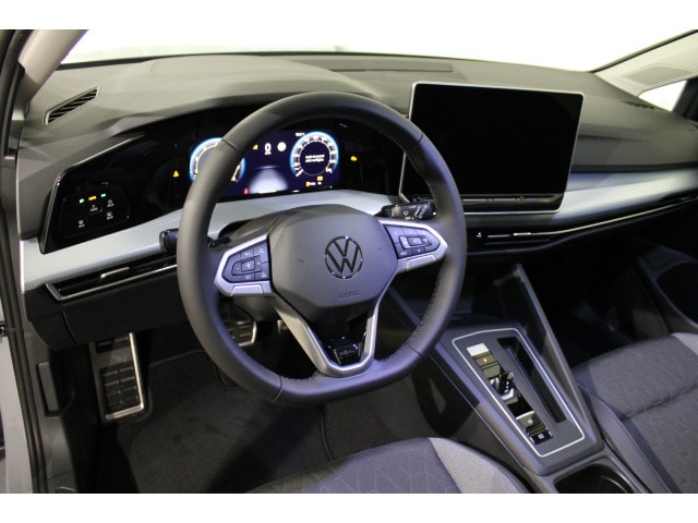 Volkswagen Golf 1.5 eTSI Golf VIII Variant