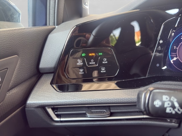 Volkswagen Golf 2.0 TDI DSG Golf VIII