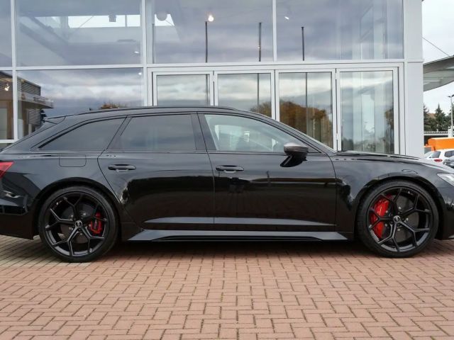 Audi RS6 Avant Performance