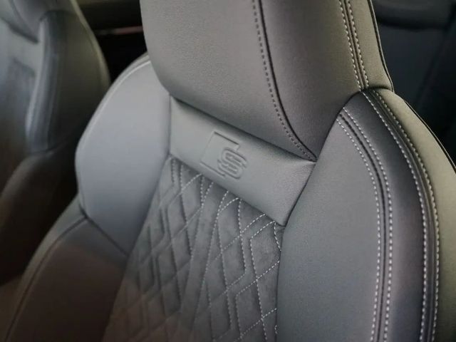 Audi A3 35 TFSI S-Line Sedan Sportback