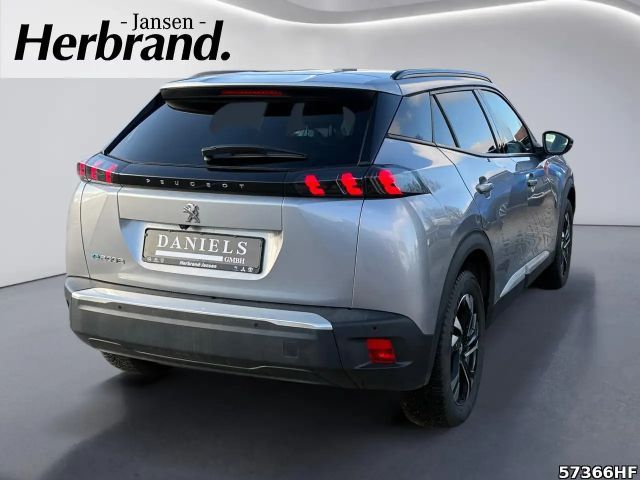 Peugeot E-2008 Allure Pack