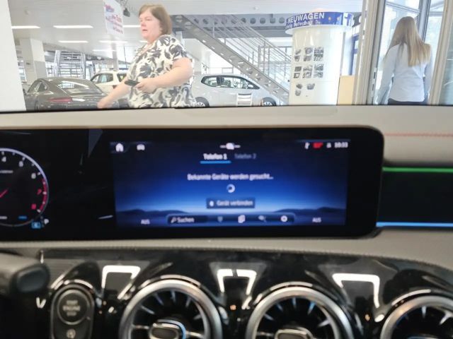 Mercedes-Benz CLA 180 AMG Line