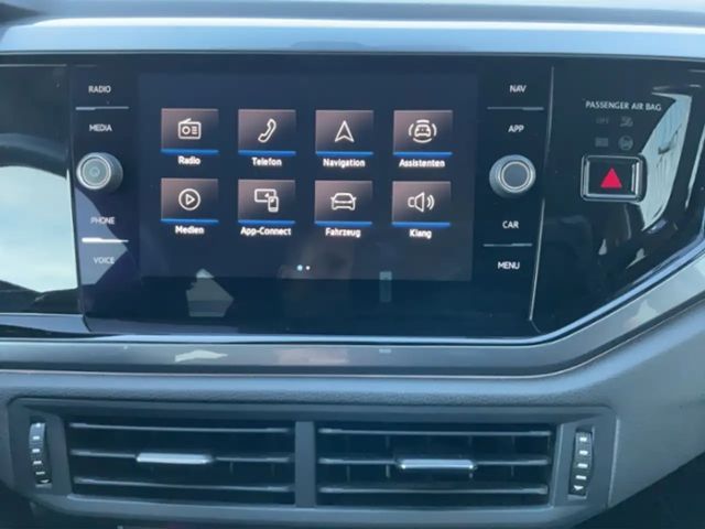 Volkswagen Polo 1.0 TSI DSG Style