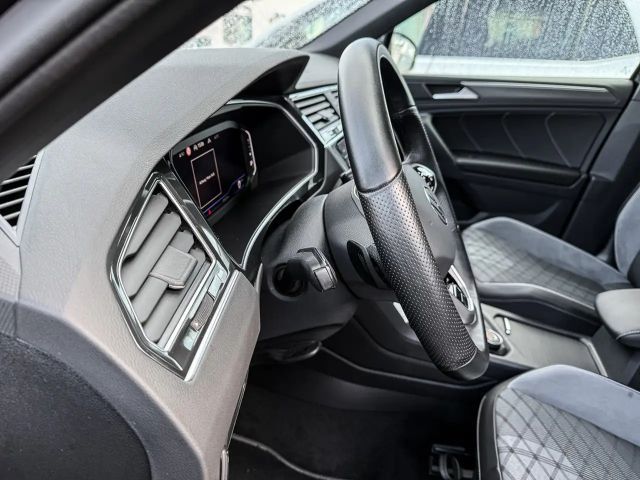 Volkswagen Tiguan 2.0 TSI DSG R-Line