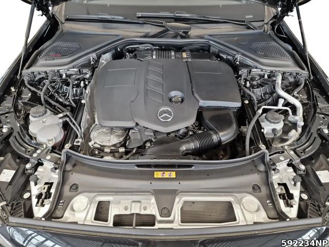 Mercedes-Benz E 220 AMG Line E 220 d Estate