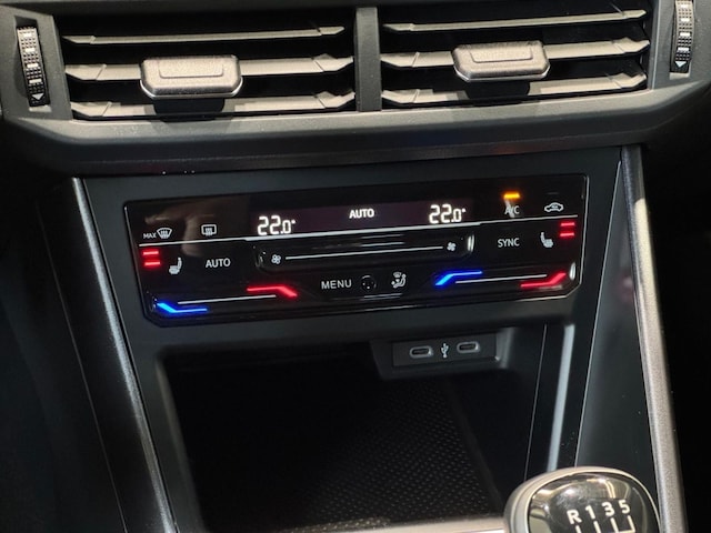 Volkswagen Polo 1.0 TSI IQ.Drive Style