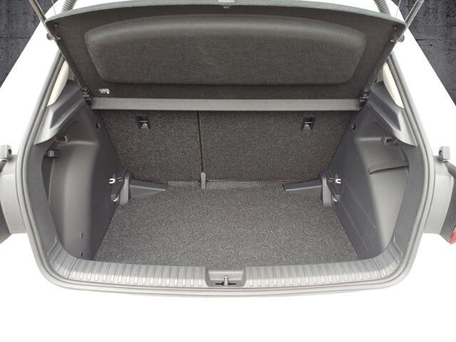 Skoda Fabia FABIA        ESSENMP59/1.0 M5F