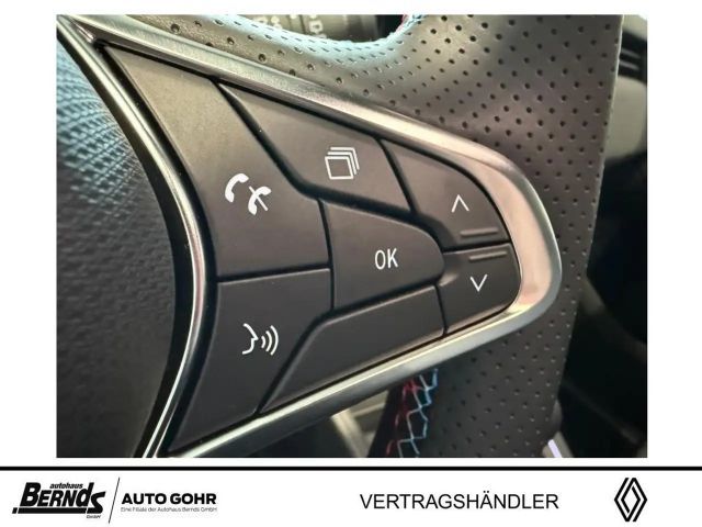 Renault Clio Alpine E-Tech Hybrid